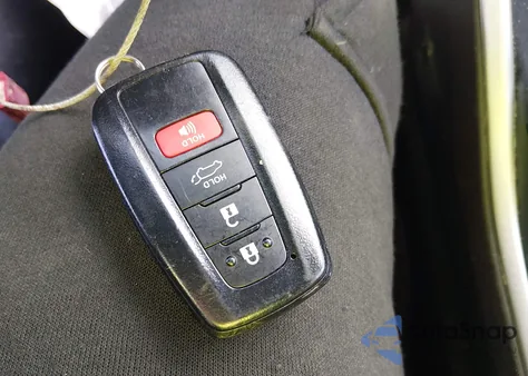 2021 Toyota Highlander Xle из США, поврежденный, VIN 5TDGZRBH2MS134958